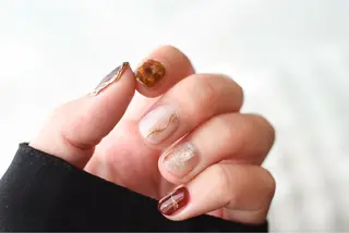 ネイル 🌲🌳🚪iiit o🌲🌳🌲のネイルデザイン