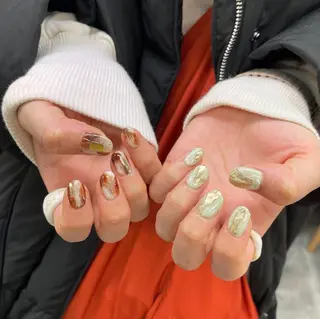 ネイル nailstudio eviz新宿店のネイルデザイン