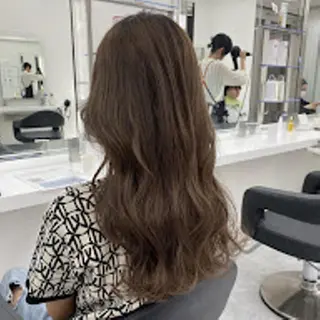 カラー 🪞【公式】表参道 🪞knot🪞のヘアスタイル