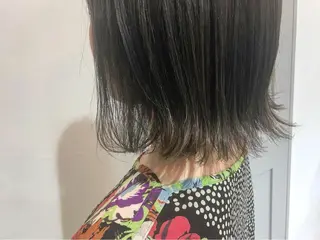 ミディアム 吉田 早織のヘアスタイル