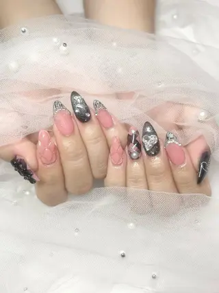 ネイル hinata池袋 🎀WOLTOKYOのネイルデザイン