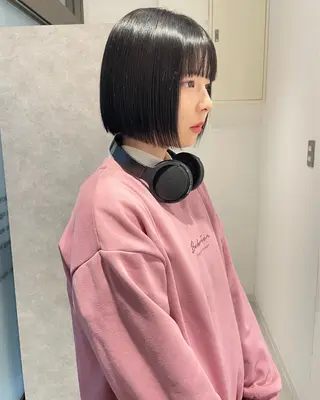 ショート カラー デザインパーマ/ 艶カラー/ボブのヘアスタイル