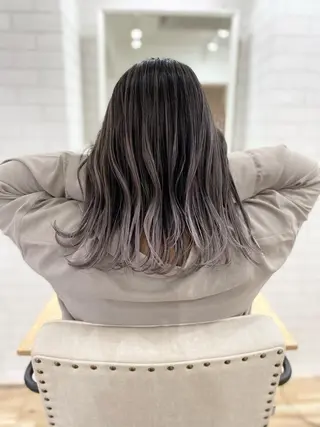 ミディアム カラー 久米 治仁のヘアスタイル