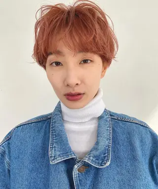 ショート カラー 森貴裕/ベージュ/ パーマ/オリーブのヘアスタイル