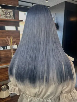 ロング COCO/ブリーチ エクステ/ハイトーンのヘアスタイル