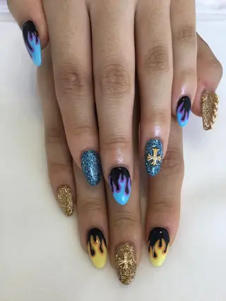 ネイル 💎🐰 saki. m 🐰💎のネイルデザイン