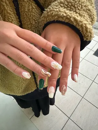 ネイル laula　Nail&Eyelash所属・Laula🤍 ayakaのネイルデザイン