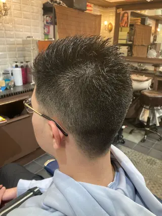 ショート メンズ ルピナス中田店長 山口大地のヘアスタイル