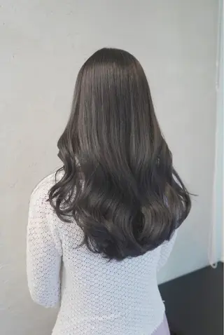 ロング カラー パーマ シェアサロン　salowin所属・✨ブリーチなし透明感 カラー🥇ユースケのヘアスタイル