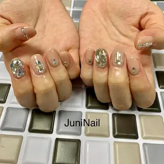 ネイル JuniNail 주니네일🇰🇷suのネイルデザイン