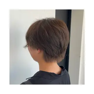 ショート カラー 長島 美織のヘアスタイル