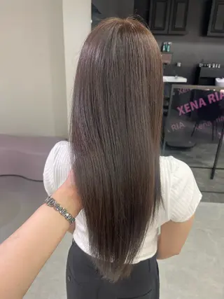 カラー ririka /ブリーチカラーのヘアスタイル