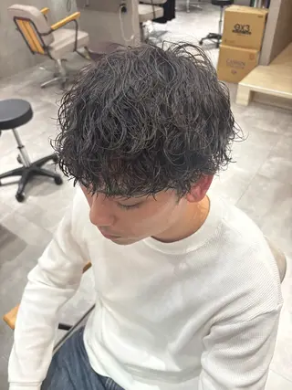 ショート パーマ メンズ 長谷川 湧のヘアスタイル