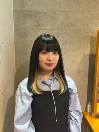 ミディアム カラー Toca所属・齋藤 穂乃花のヘアスタイル