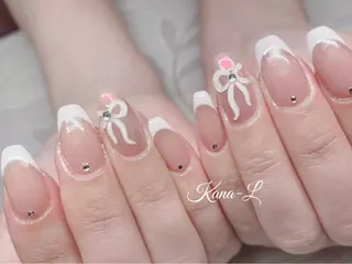 ネイル 芦辺 香奈のネイルデザイン