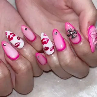 ネイル mimi 高石桃朱のネイルデザイン