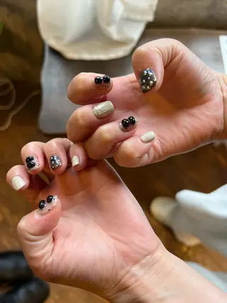 ネイル HuncH【ハンチ】 horoiwaのネイルデザイン