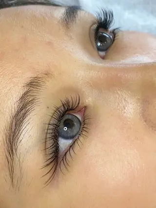 マツエク・マツパ パリジェンヌ マツエク専門店　玲子のマツエク・マツパデザイン