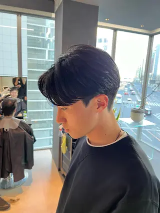 メンズ 毛流れが作れる 縮毛矯正/渡部純生のヘアスタイル