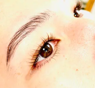 マツエク・マツパ クラージュ所属・COURAGE ゆうのマツエク・マツパデザイン