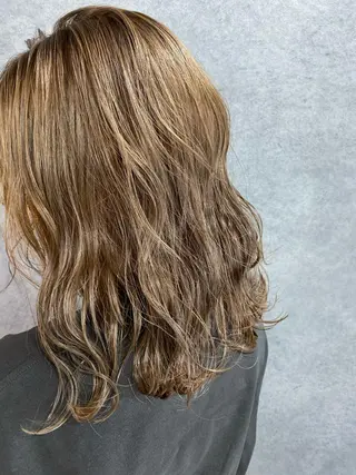 ミディアム カラー ヘアアレンジ メンズ キッズ ネイル マツエク・マツパ GO TODAY SHAiRE SALON所属・透明感カラー🤎 ゆりのヘアスタイル