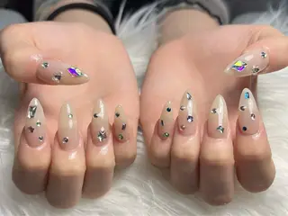 ネイル Hi Beauty 渋谷(ネイル、ハイパーナイフ6、脂肪れいきゃく、マッサージ＆エステサロン)所属・Hi beauty 渋谷のネイルデザイン