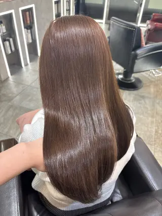 ロング lift by mag所属・ユナ ナチュラル／透明感のヘアスタイル