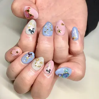 カラー ネイル マツエク・マツパ 福田 加奈のネイルデザイン