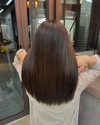 ロング 艶髪ストレート/ 理美容師/ショウキのヘアスタイル