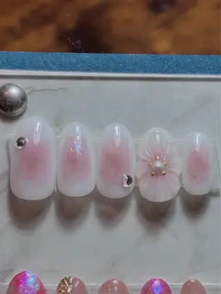 ネイル nail salon FROSCH所属・FROSCH/ Seinaのネイルデザイン