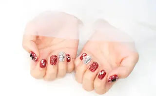 ネイル Reverb❁︎ 井上のネイルデザイン