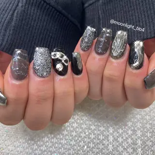 ネイル MoonLight MIHOのネイルデザイン