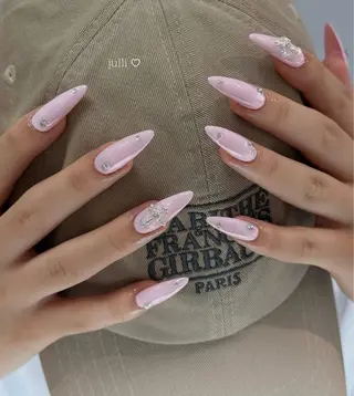 ネイル Julli NailStudioのネイルデザイン