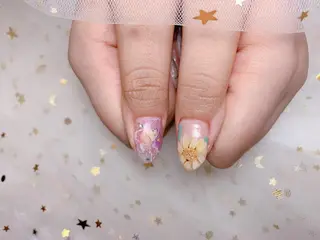 ネイル MiKi Nai池袋 長さだし得意のネイルデザイン