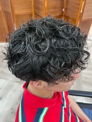 パーマ メンズ Ayumi/艶カラー /レイヤー/ネイルのヘアスタイル