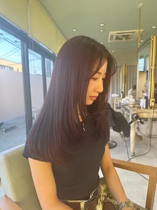 セミロング カラー 野上 麗のヘアスタイル