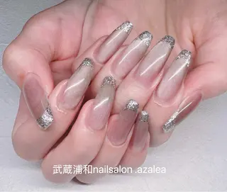 ネイル R inのネイルデザイン