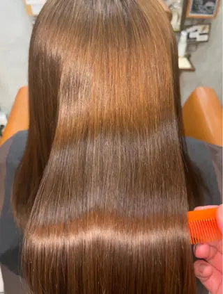 セミロング カラー 艶髪/ハイトーン/ ヘアセット/モエノのヘアスタイル