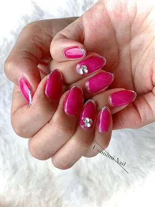 ミディアム ネイル USAMiMi 🐰💕のネイルデザイン