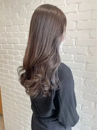 ロング 🌿透明感カラー 松本麻里奈🌼のヘアスタイル