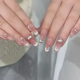 ネイル Ugirl Nail Pinpin🤍のネイルデザイン