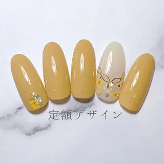 ネイル 柴田 彩のネイルデザイン