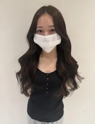 ロング 森浦 莉乃のヘアスタイル