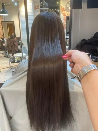 ロング ルスリー守山店所属・髪質改善美容師 🌟塚本のヘアスタイル