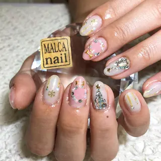 ミディアム カラー パーマ ヘアアレンジ キッズ マツエク・マツパ MALCAnail(マルカネイル)所属・荒木 莉奈のネイルデザイン