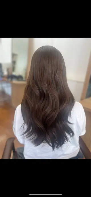 カラー 渡壁 文那のヘアスタイル