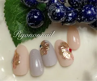 ネイル Ryononnail(リョノンネイル)所属・Ryononnail 上谷典子のネイルデザイン