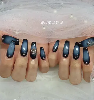 ネイル momo 長さだしのネイルデザイン