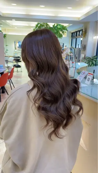 ロング 池田 早穂のヘアスタイル