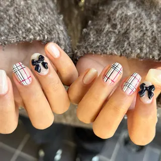 ショート 小川 柚香のネイルデザイン